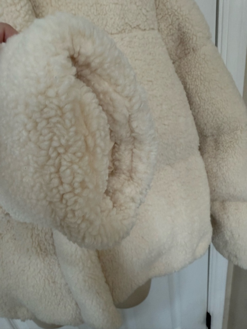 Joie Sherpa Teddy Jacket Cream Cropped Cozy Puffer M - Picture 10 of 12